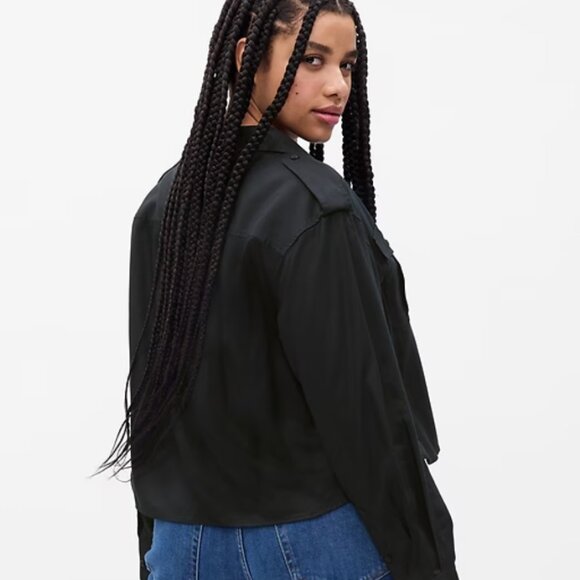 Gap Cropped Utility Shirt NWT - Picture 4 of 5